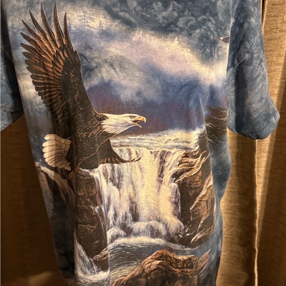 The Mountain Majestic Eagle Blue Tee